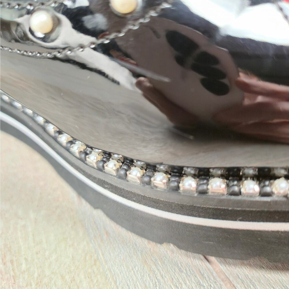 Betsey Johnson Skyla Women's Embellished Patent Leather Lace-Up Oxfords Size 9.5 - Picture 3 of 16
